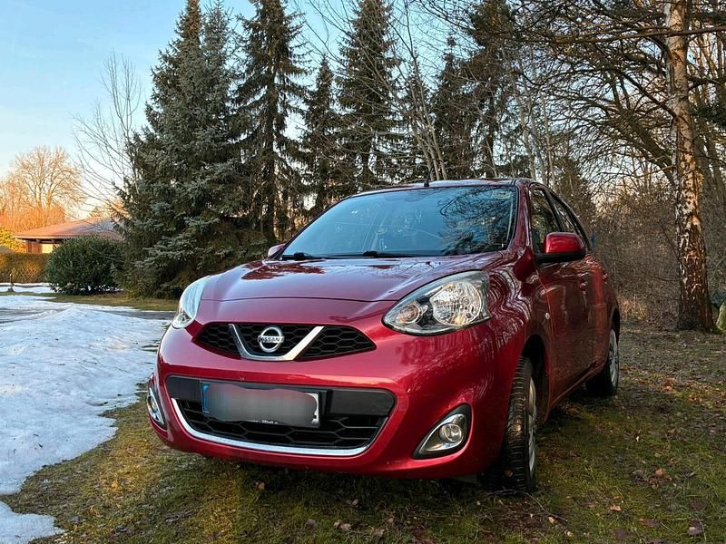 Rot Gebraucht 2015 Nissan Micra Kleinwagen | 5.250 € (Fairer Preis) - Bild 1/4
