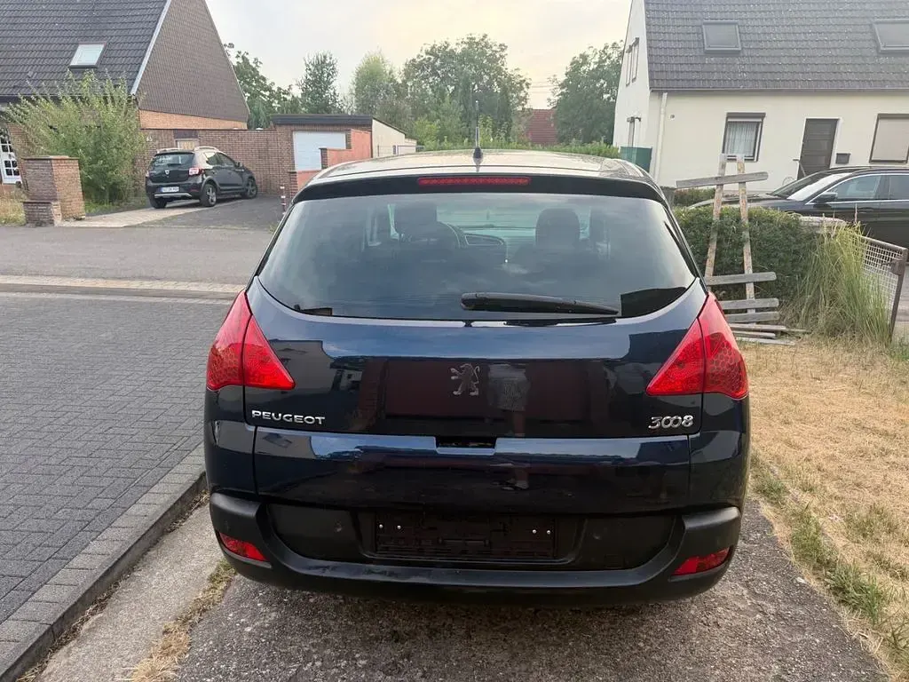 Gebraucht Peugeot 3008 Premium 156 PS (114 kW) 2010 Blau Kombi