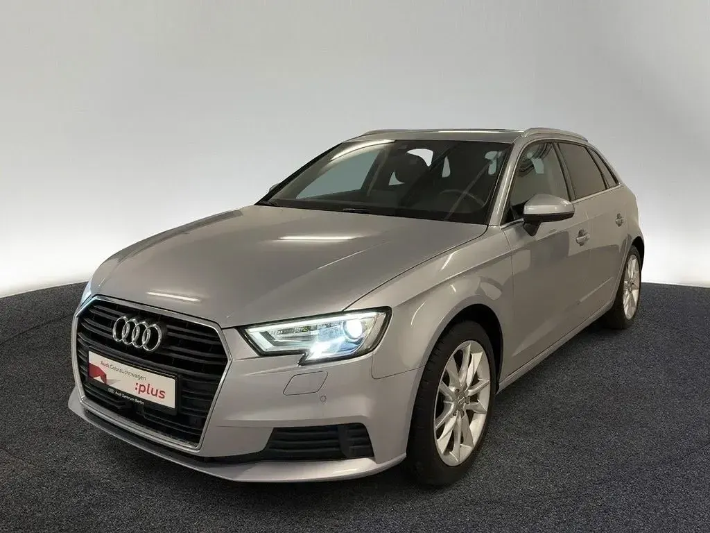 Occasion Audi A3 Design 150 ch (110 kW) 2018 Argent Berline