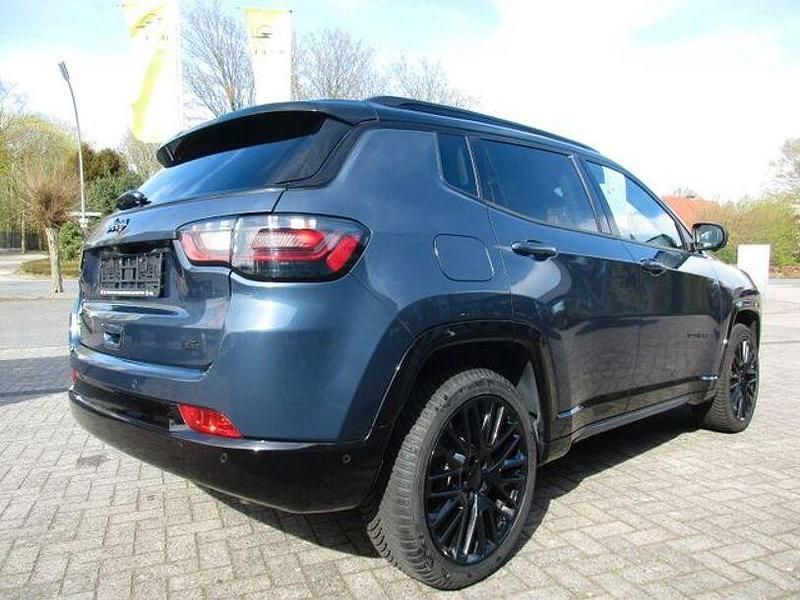 Gebraucht Jeep Compass 131 PS (96 kW) 2023 Blau SUV