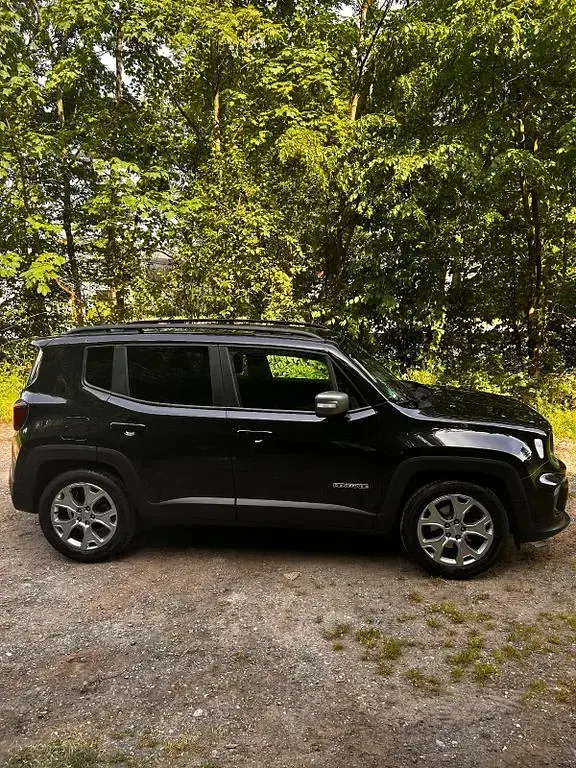 Gebraucht Jeep Renegade Limited 150 PS (110 kW) 2019 Schwarz SUV