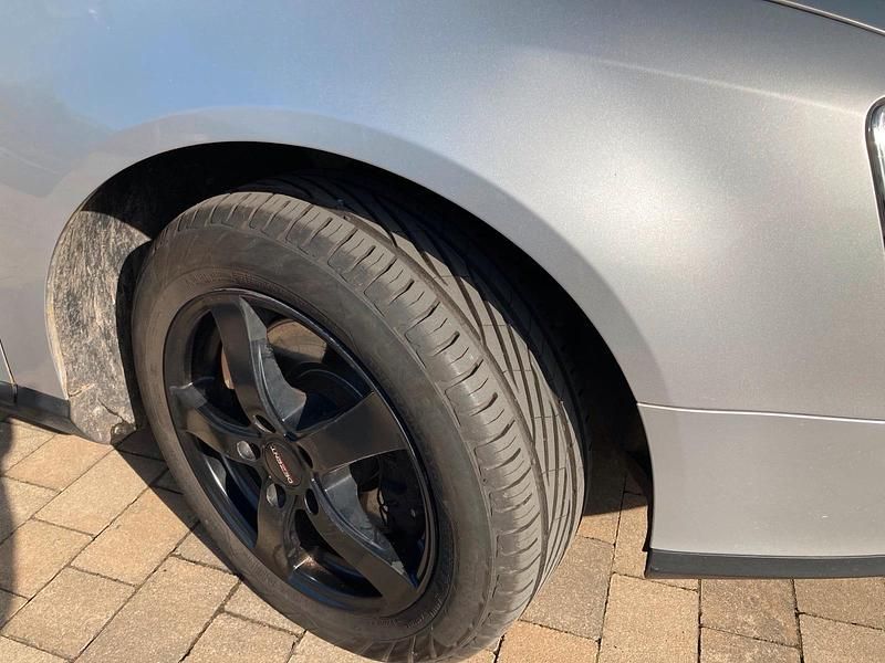 Gebraucht VW Passat 105 PS (77 kW) 2008 Silber Kombi