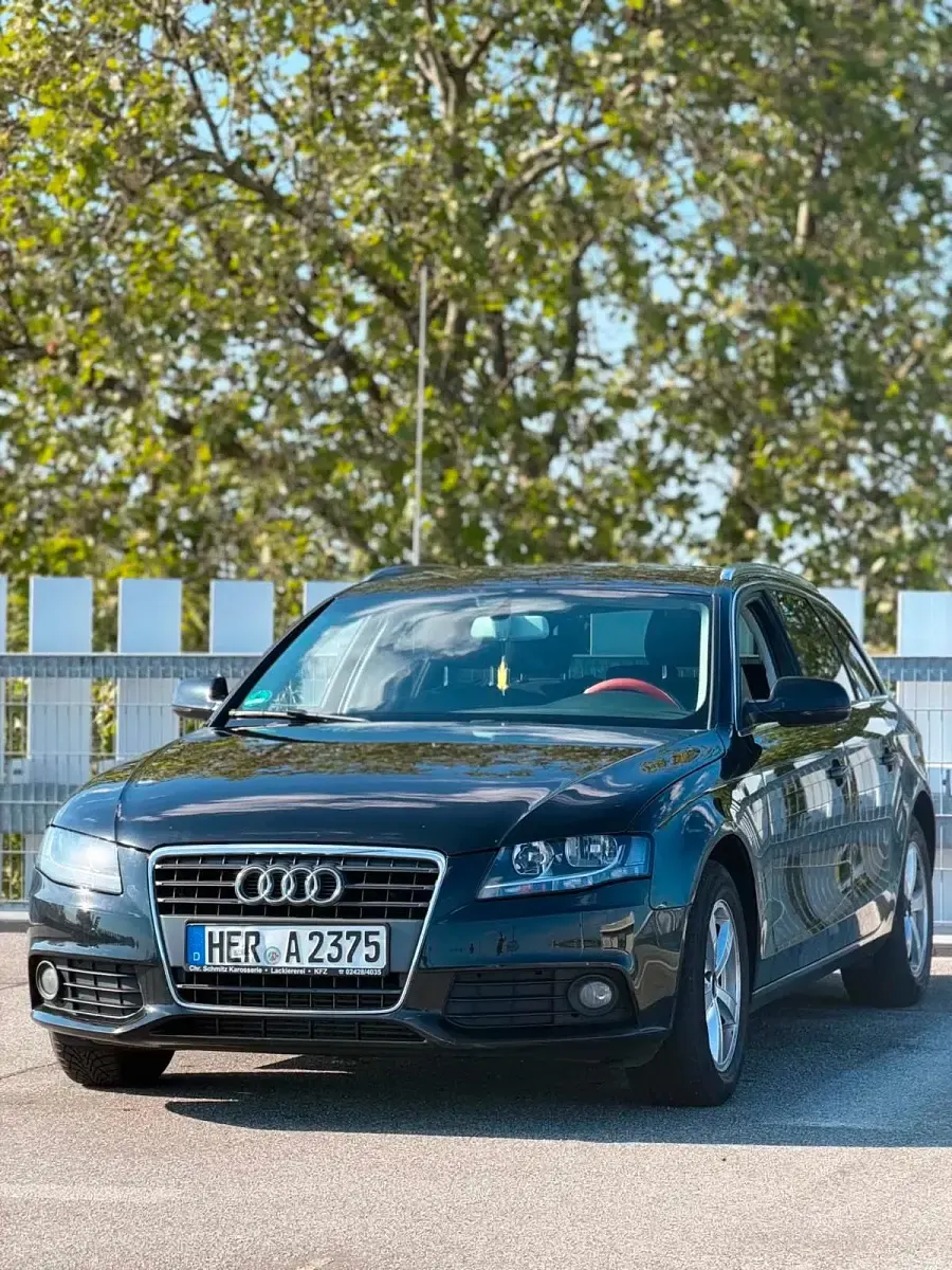 Gebraucht Audi A4 143 PS (105 kW) 2011 Schwarz Kombi