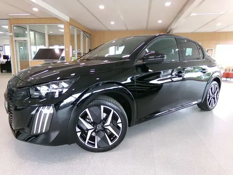 Gebraucht Peugeot 208 GT 101 PS (74 kW) 2024 Perla nera Kleinwagen