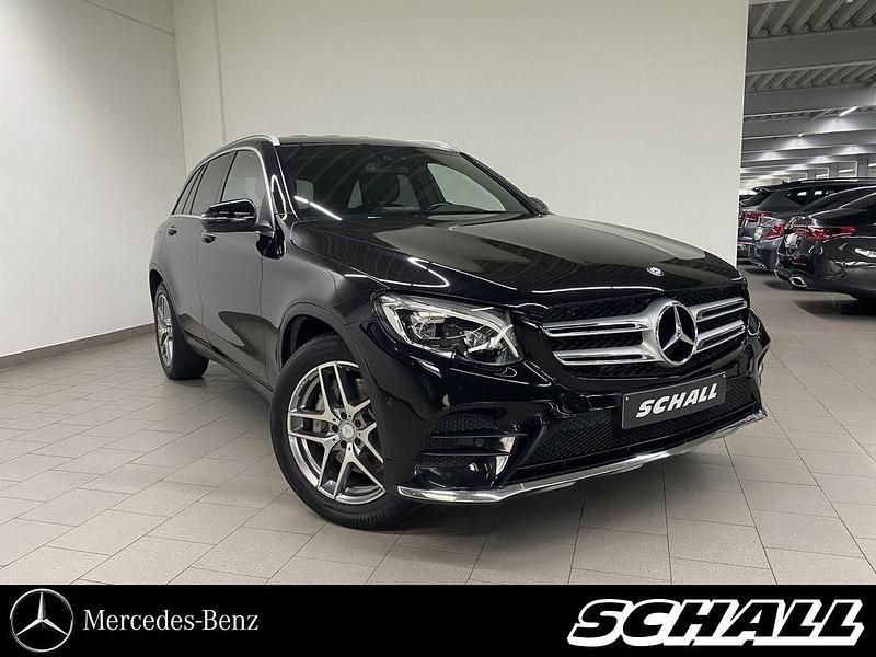 Schwarz Gebraucht 2015 Mercedes GLC250 AMG SUV | 23.979 € (Fairer Preis) - Bild 1/4