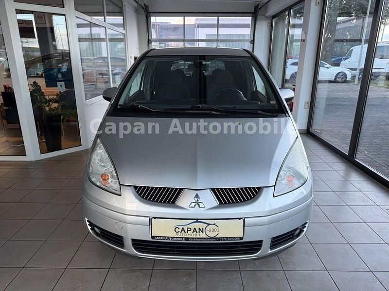 Gebraucht Mitsubishi Colt Motion 95 PS (69 kW) 2007 Silber Limousine