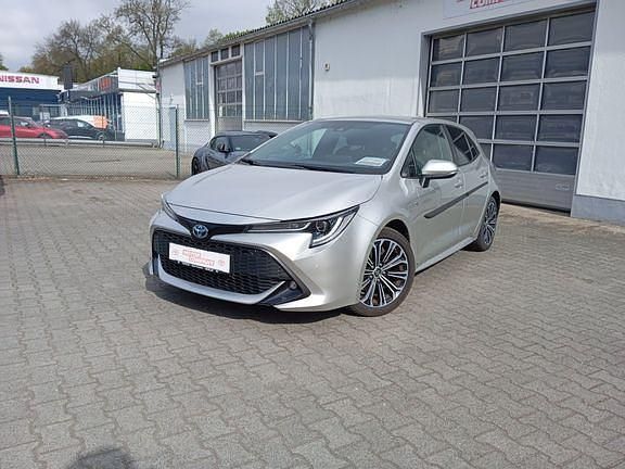 Gebraucht Toyota Corolla 180 PS (132 kW) 2019 Cosmicsilber metallic