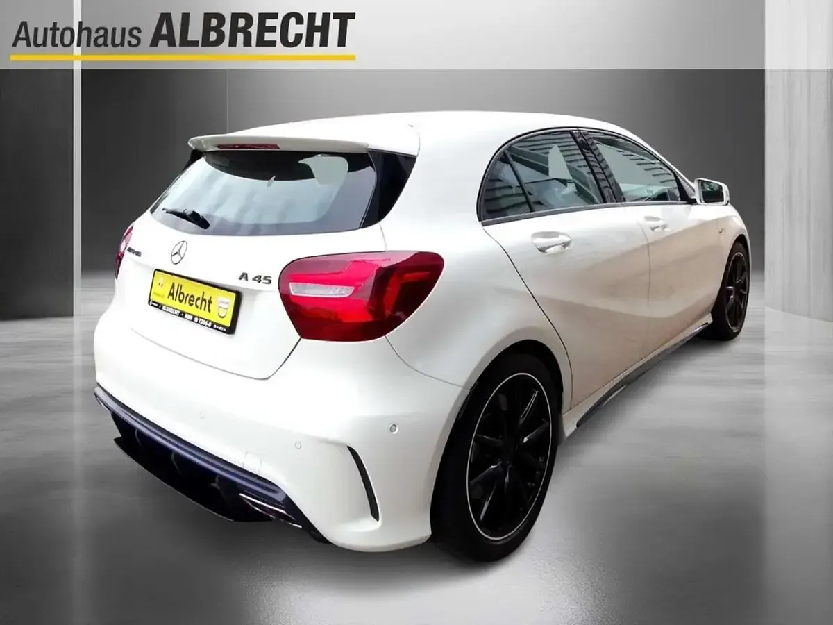 Gebraucht Mercedes A45 AMG AMG 381 PS (280 kW) 2018 Weiß Limousine