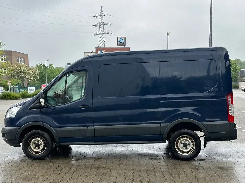 Używany Ford Transit 155 KM (114 kW) 2016 Niebieski Minivan