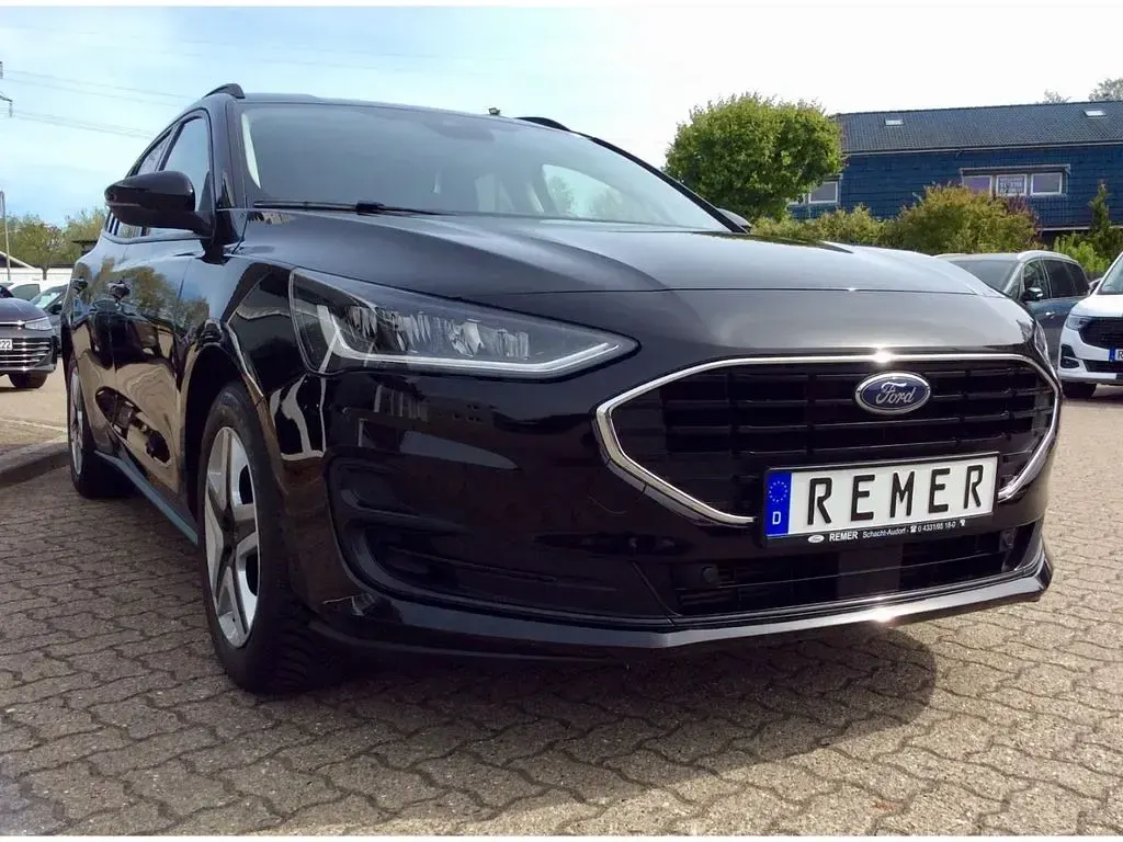 Occasion Ford Focus Cool & Connect 125 ch (91 kW) 2022 Noir Break