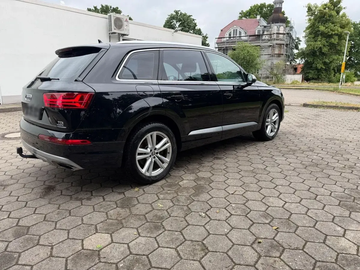 Gebraucht Audi Q7 272 PS (200 kW) 2015 Schwarz SUV