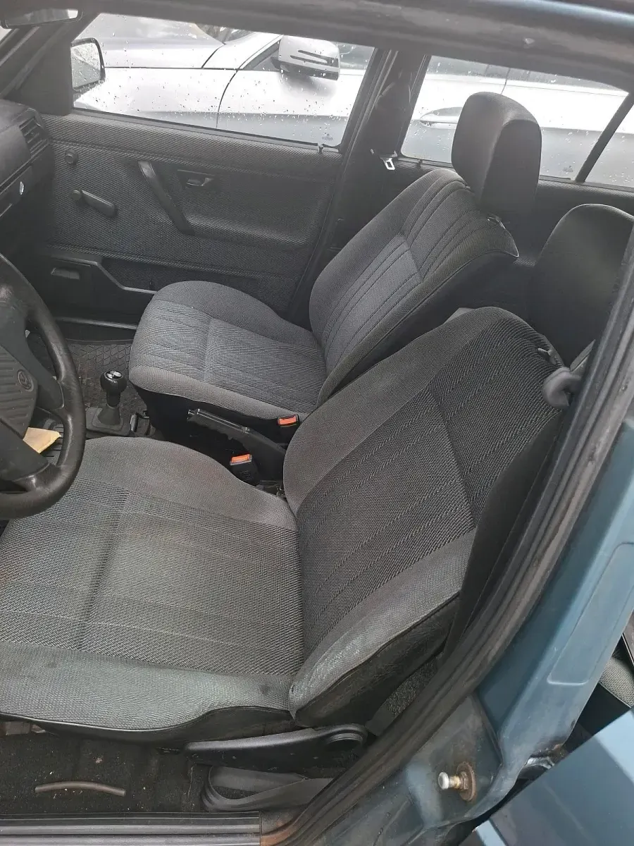 Gebraucht VW Golf II 75 PS (55 kW) 1990 Blau Kleinwagen