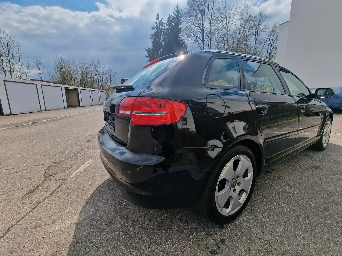 Używany Audi A3 160 KM (117 kW) 2010 Czarny Hatchback