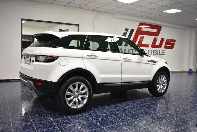 Gebraucht Land Rover Range Rover evoque Pure 150 PS (110 kW) 2018 Weiß SUV