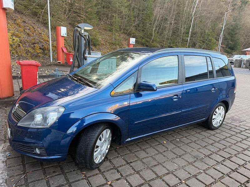 Gebraucht Opel Zafira 150 PS (110 kW) 2007 Van / Kleinbus