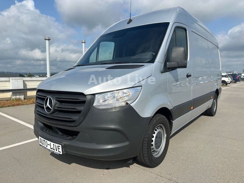 Silber Gebraucht 2020 Mercedes Sprinter Van | 25.990 € (Superpreis) - Bild 1/4
