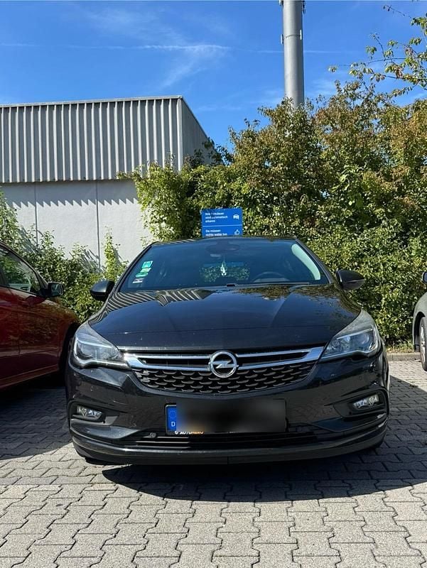 Schwarz Gebraucht 2016 Opel Astra Limousine | 9.100 € (Fairer Preis) - Bild 1/4