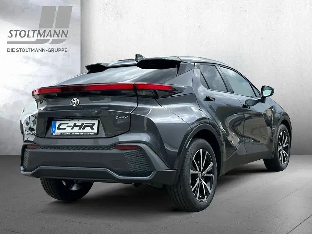 Gebraucht Toyota C-HR 140 PS (102 kW) 2025 Grau SUV