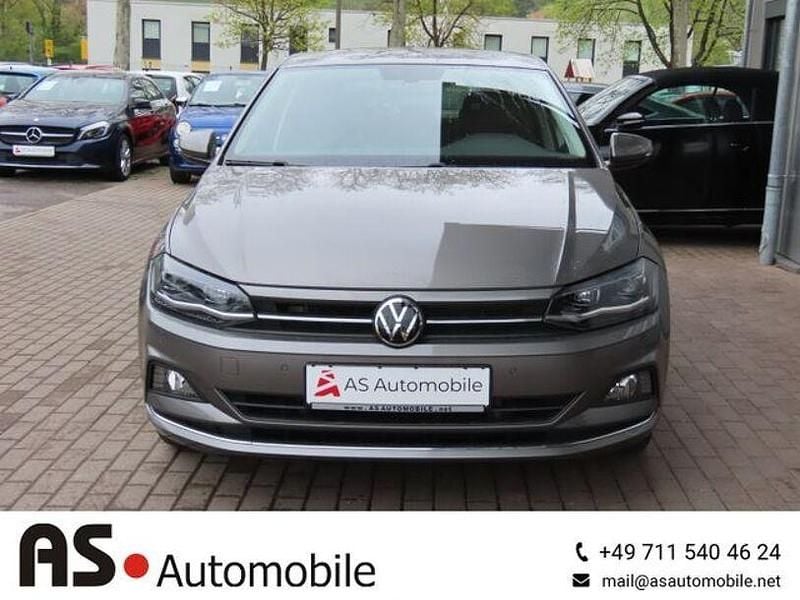 Gebraucht VW Polo Highline 95 PS (69 kW) 2021 Limestone grey Kleinwagen