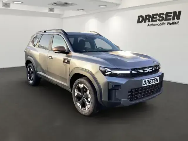 Neu Dacia Bigster Extreme 140 PS (102 kW) 2026 Grau SUV