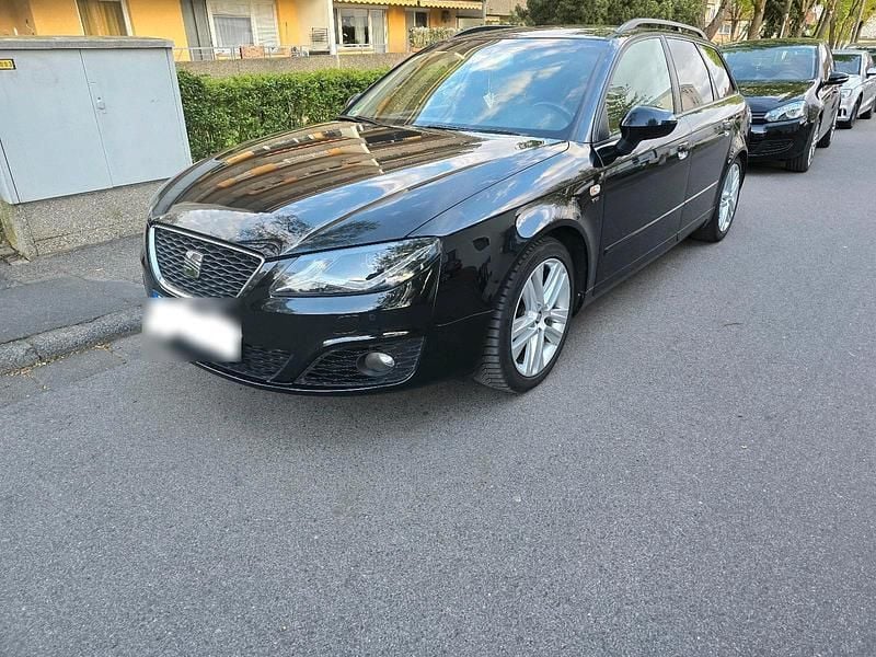 Gebraucht Seat Exeo 143 PS (105 kW) 2012 Schwarz Kombi
