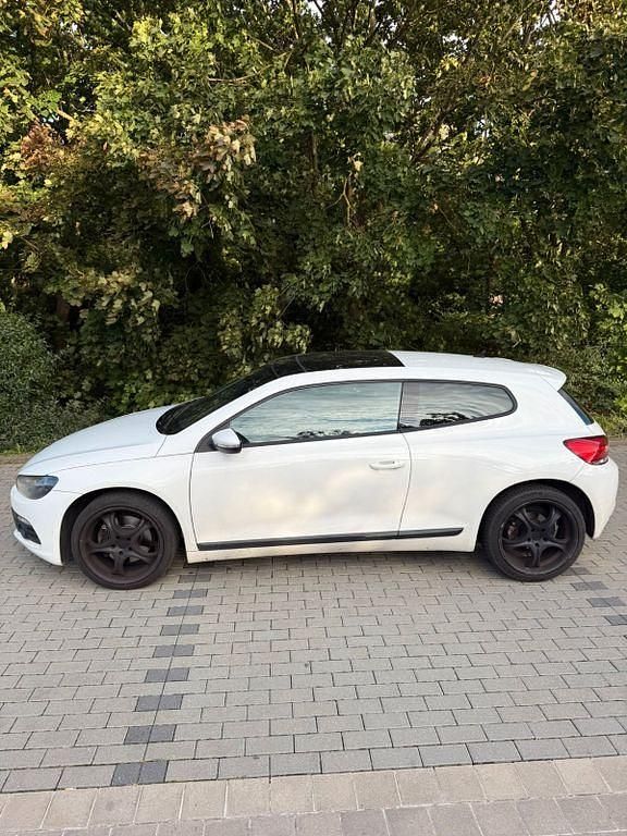 Weiß Gebraucht 2009 VW Scirocco Coupé | 8.500 € (Fairer Preis) - Bild 1/4
