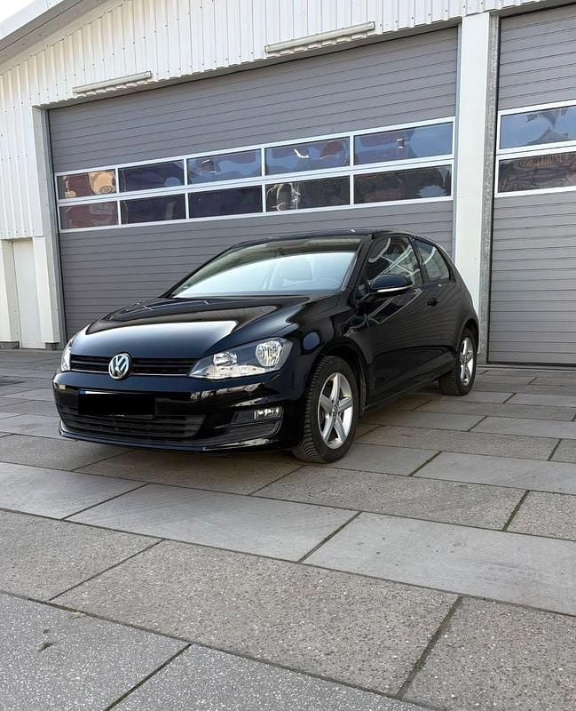 Gebraucht VW Golf VII 86 PS (63 kW) 2016 Schwarz Limousine