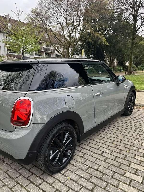 Gebraucht Mini Cooper D 116 PS (85 kW) 2018 Grau Kleinwagen