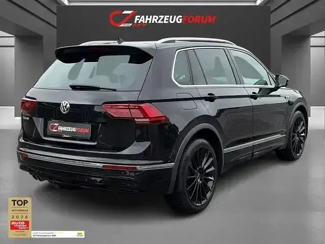 Gebraucht VW Tiguan Highline 150 PS (110 kW) 2018 Schwarz SUV