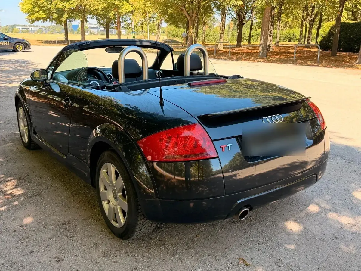 Gebraucht Audi TT Roadster Sport 179 PS (131 kW) 2004 Schwarz Cabrio