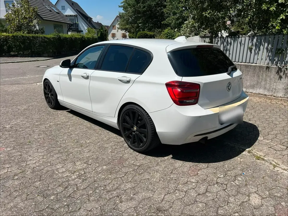 Gebraucht BMW 118 170 PS (125 kW) 2013 Weiß Kleinwagen