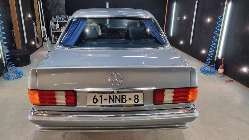 Gebraucht Mercedes 500 245 PS (180 kW) 1983 Blau Limousine