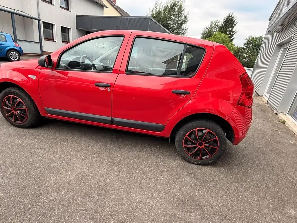 Gebraucht Dacia Sandero Ambiance 75 PS (55 kW) 2011 Limousine