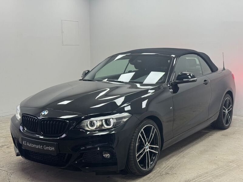 Schwarz Gebraucht 2021 BMW 230 M Sport Cabrio | 29.850 € (Fairer Preis) - Bild 1/4