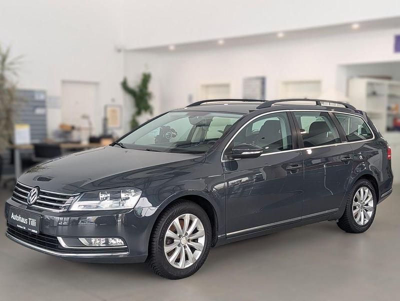 Gebraucht VW Passat Comfortline 122 PS (89 kW) 2011 Grau Kombi