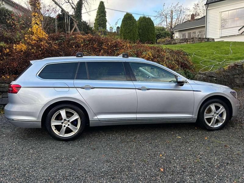 Gebraucht VW Passat GTE 156 PS (114 kW) 2018 Silber Kombi