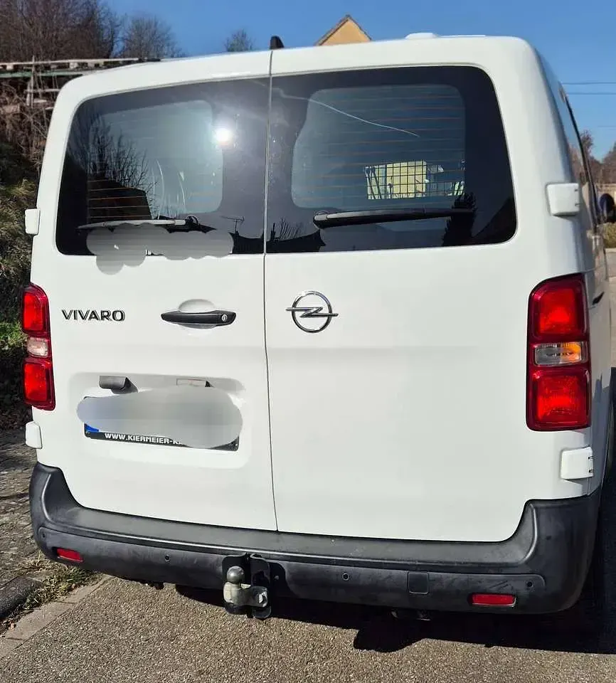 Gebraucht Opel Vivaro Selection 120 PS (88 kW) 2021 Weiß Van / Kleinbus