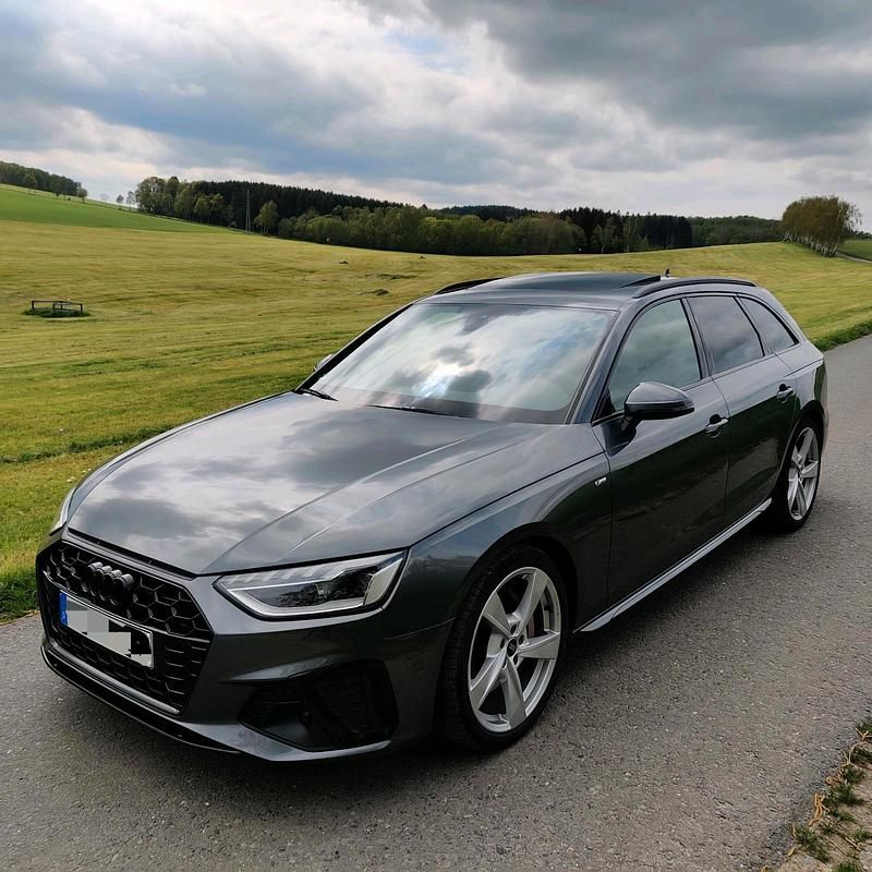 Gebraucht Audi A4 S-Line 286 PS (210 kW) 2021 Grau Kombi