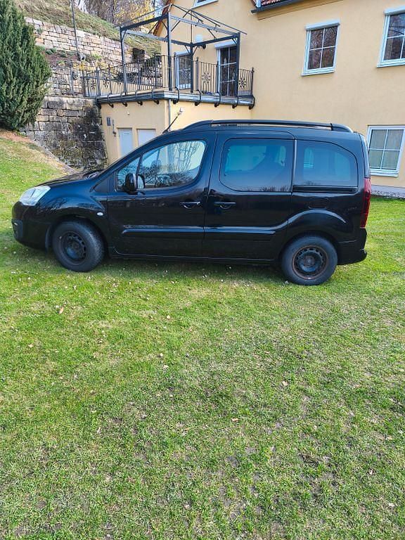 Gebraucht Citroën Berlingo 120 PS (88 kW) 2018 Schwarz Van / Kleinbus