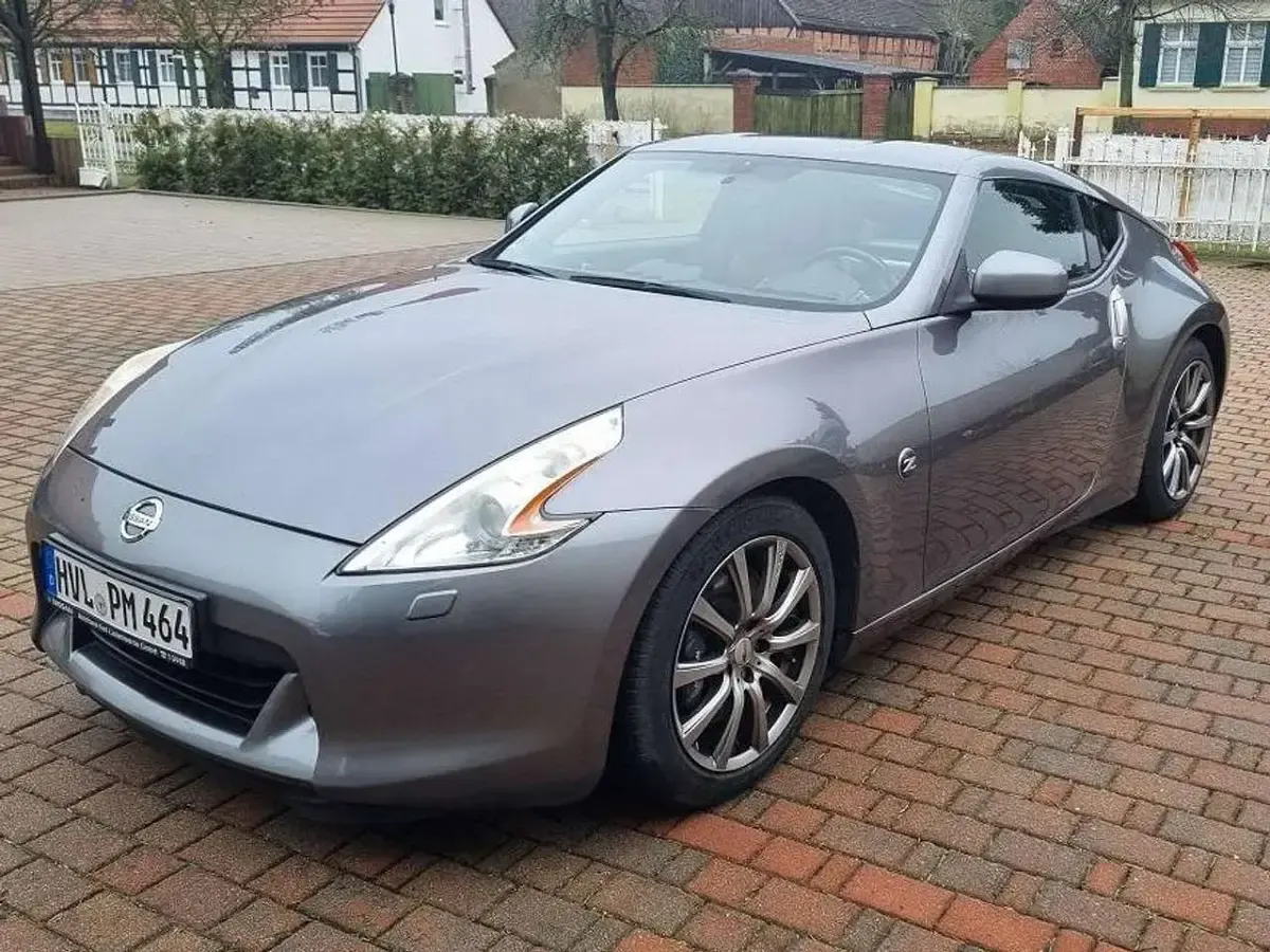 Gebraucht Nissan 370Z 330 PS (242 kW) 2012 Silber Coupé