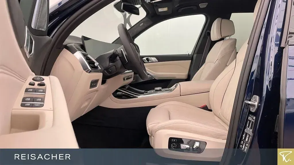 Gebraucht BMW X7 Performance 381 PS (280 kW) 2026 Blau SUV