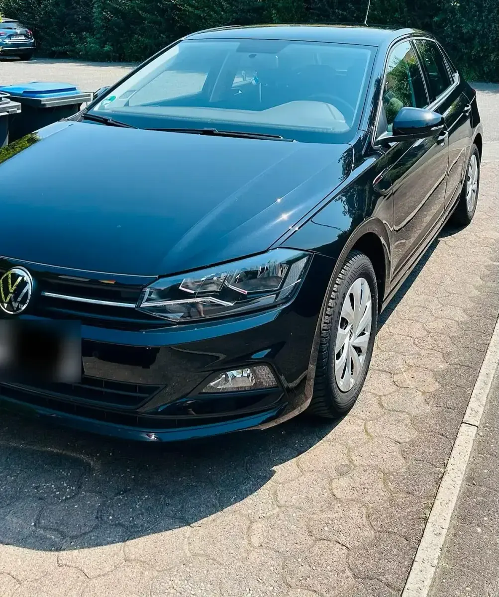 Gebraucht VW Polo Comfortline 95 PS (69 kW) 2020 Schwarz Kleinwagen