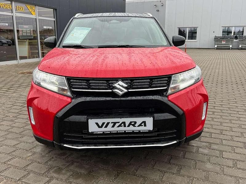 Neu Suzuki Vitara Comfort 110 PS (80 kW) 2026 Bright red / cosmic black SUV