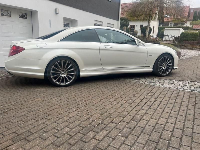 Weiß Gebraucht 2011 Mercedes CL500 AMG line Coupé | 23.300 € (Guter Preis) - Bild 1/4