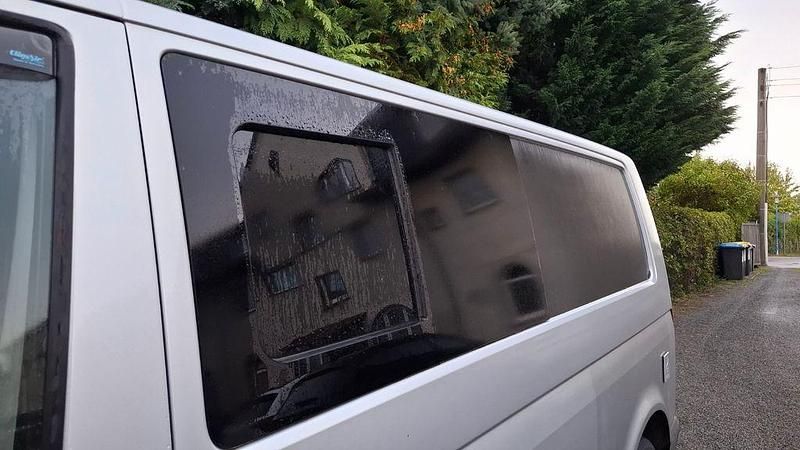 Gebraucht VW Transporter 131 PS (96 kW) 2004 Grau Van