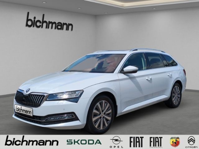 Weiss Gebraucht 2021 Skoda Superb Style Kombi | 27.590 € (Fairer Preis) - Bild 1/4
