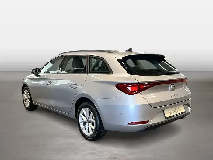 Gebraucht Seat Leon Style 150 PS (110 kW) 2022 Urban silber Kombi