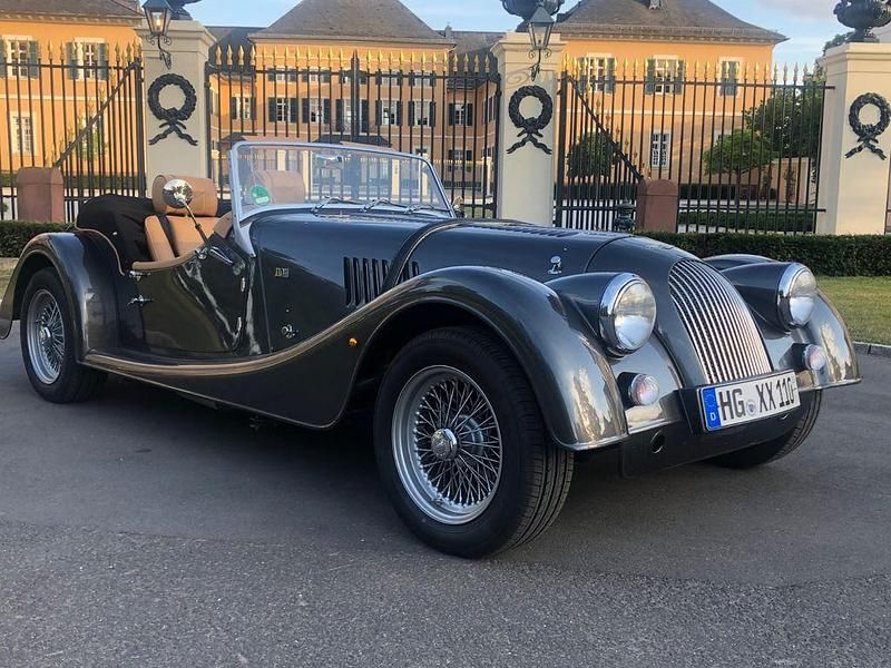 Grau Gebraucht 2019 Morgan Plus 4 Cabrio | 65.900 € - Bild 1/4
