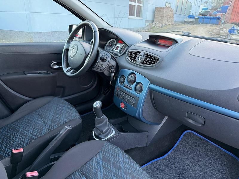 Gebraucht Renault Clio II 2009 Blau Kleinwagen