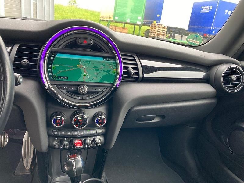 Gebraucht Mini John Cooper Works 136 PS (100 kW) 2018 Silber Kleinwagen